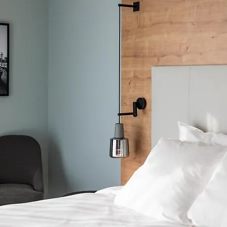 Radisson Centre 4*