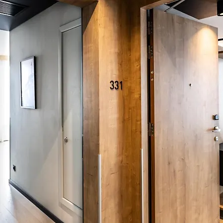 Radisson Centre 4* Λιέγη